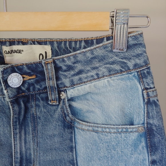 Garage Two-Tone High Rise Mom Jeans Size 1 - Picture 10 of 16